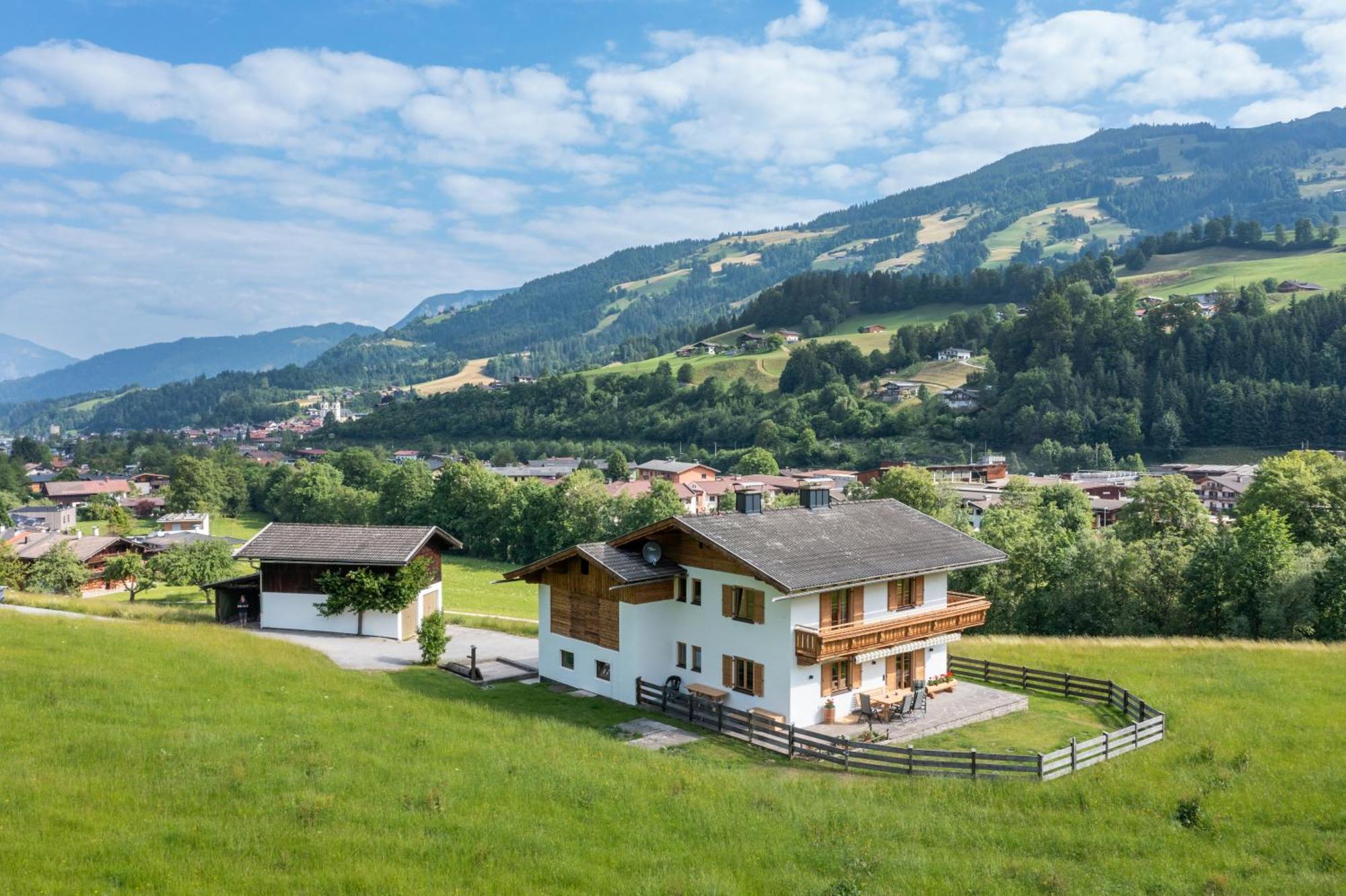 Landhaus Geig Villa Hopfgarten im Brixental Exterior photo